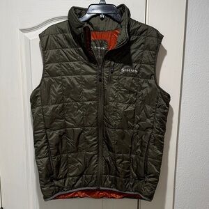 Simms Men's Dark Green Quilted Vest